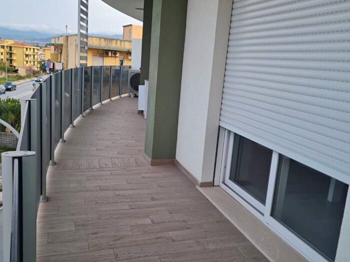 Appartamento bilocale in affitto in Via San Giovanni, Centro, Milazzo