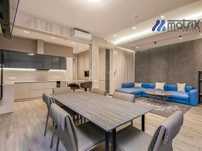 Appartamento con 9 locali in vendita in Via Argine Sinistro, Dolo