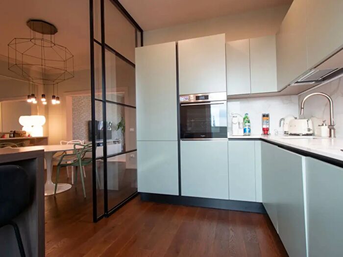 Appartamento trilocale in vendita in Prato