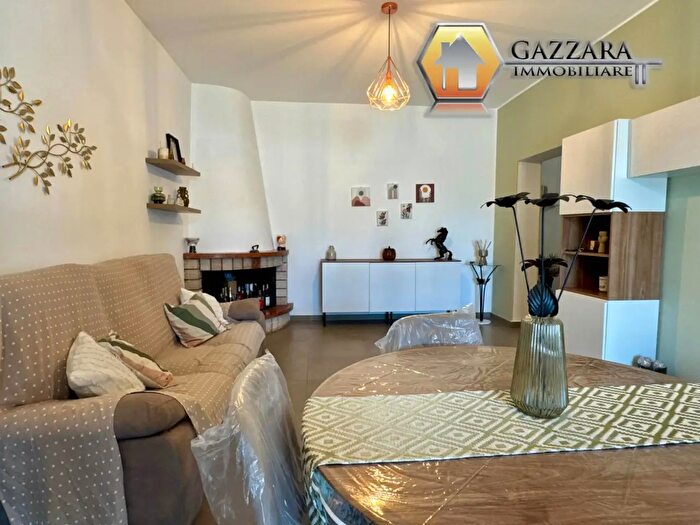 Casa con 7 locali in vendita in Trav Pizzuta, Siracusa