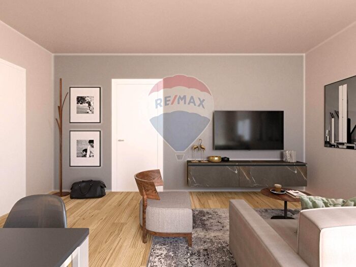 Appartamento trilocale in vendita in Via Carlo Porta, Lissone