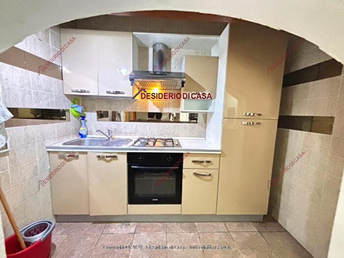 Casa con 10 locali in vendita in Carini