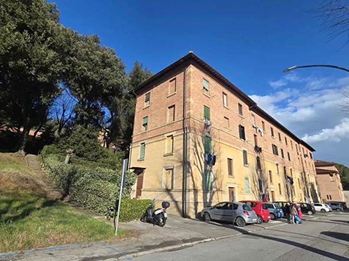Appartamento trilocale in vendita in Siena
