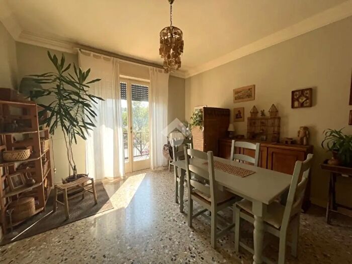 Appartamento trilocale in vendita in Via Giulio Crescenzi, Bergamo