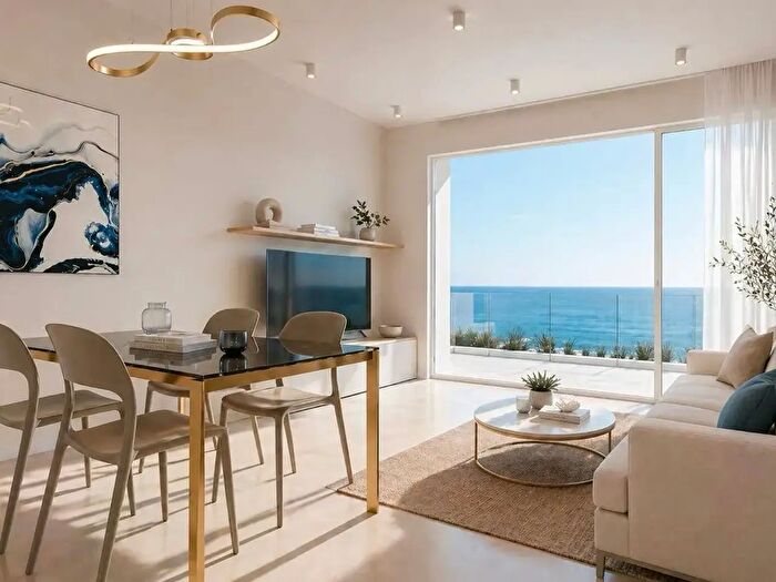 Appartamento quadrilocale in vendita in Viale Carducci Snc, Sanremo