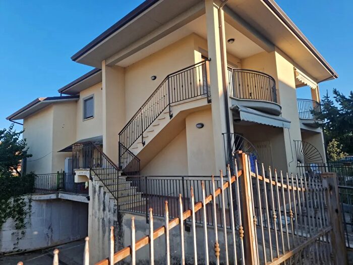 Appartamento trilocale in vendita in Perugia Perugia, Perugia