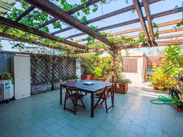Appartamento con 6 locali in vendita in Via Giovan Battista Pergolesi, Milano