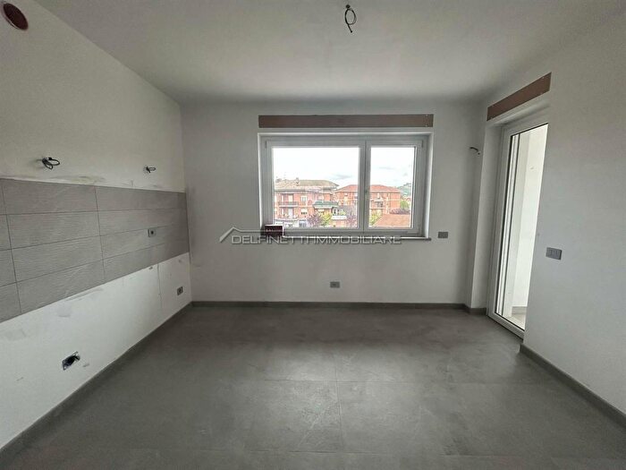 Appartamento quadrilocale in vendita in Corso Asti, Alba