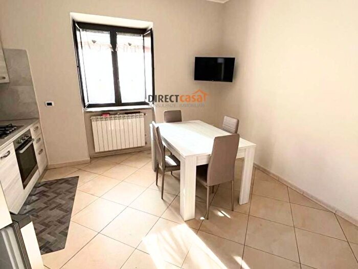 Appartamento bilocale in affitto in Via Vittorio Veneto, Centro, Acerra