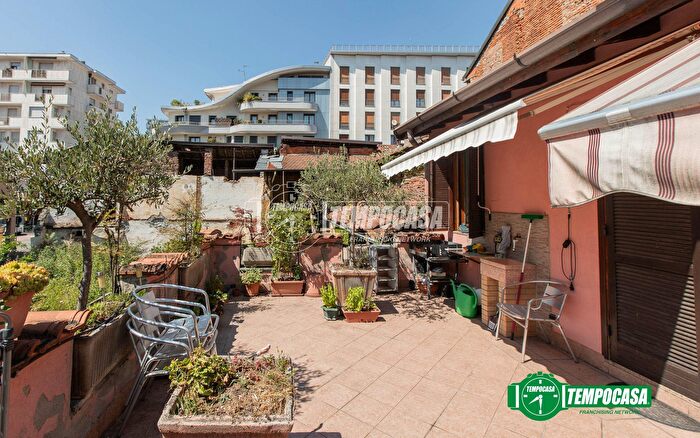 Appartamento quadrilocale in vendita in Via Carlo Turati, Busto Arsizio