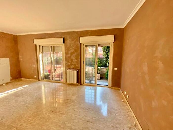 Appartamento trilocale in vendita in Via Empolitana, Tivoli