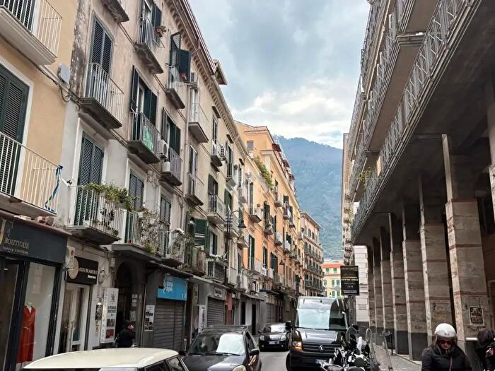 Appartamento bilocale in vendita in Corso Vittorio Emanuele, Castellammare Di Stabia