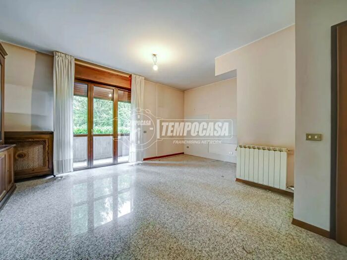 Appartamento bilocale in vendita in Via Maino, Gallarate