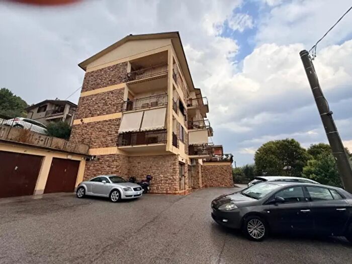 Appartamento bilocale in vendita in Via della Roccia, Perugia