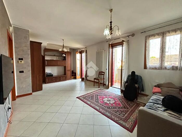 Appartamento quadrilocale in vendita in Via Belzoni, San Giorgio Delle Pertiche