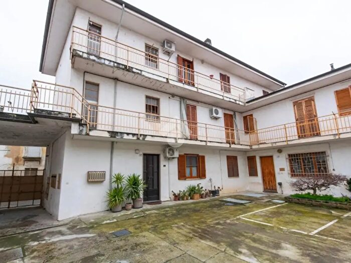 Appartamento bilocale in vendita in Via Dottore Magnani, Breme