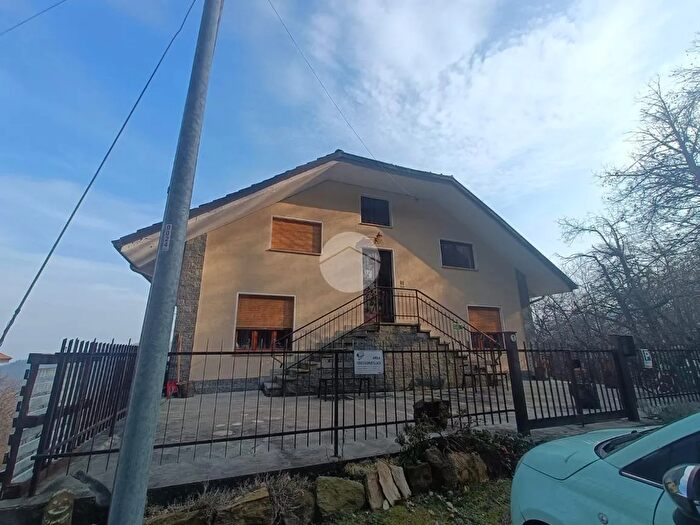 Appartamento trilocale in vendita in Borgata Rul, Giaveno