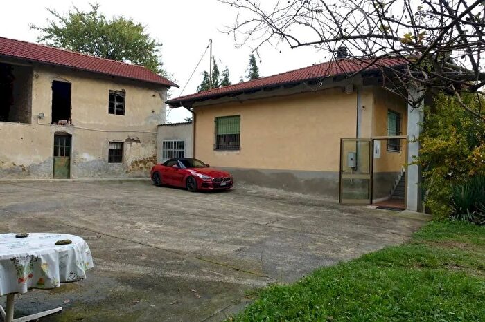 Casa con 5 locali in vendita in Località San Donato, Mango