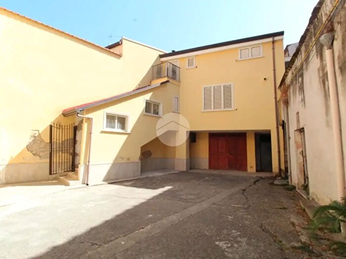 Appartamento trilocale in vendita in Via Albana, Santa Maria Capua Vetere