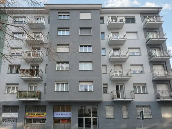 Appartamento bilocale in vendita in Via Antonello da Messina, Milano