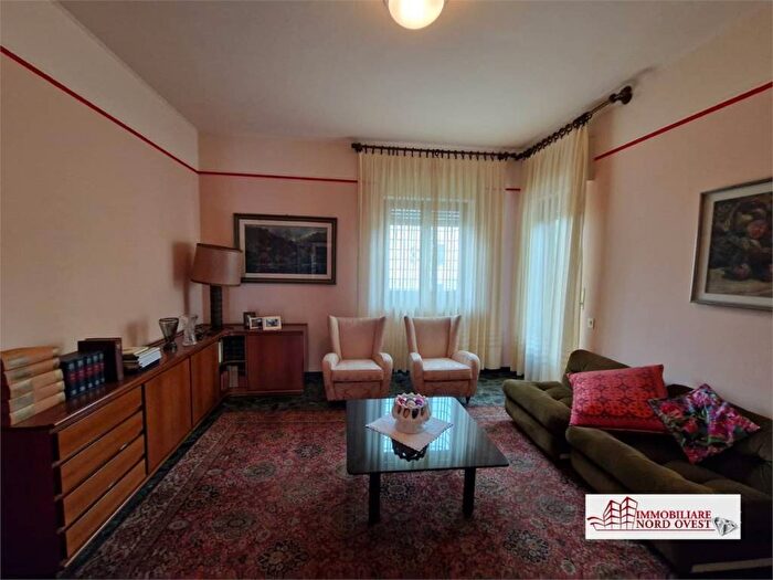 Casa con 6 locali in affitto in Via Torino, Pregnana Milanese