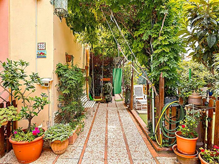 Appartamento bilocale in affitto in Viale Cavarretta, Mondello Valdesi, Palermo