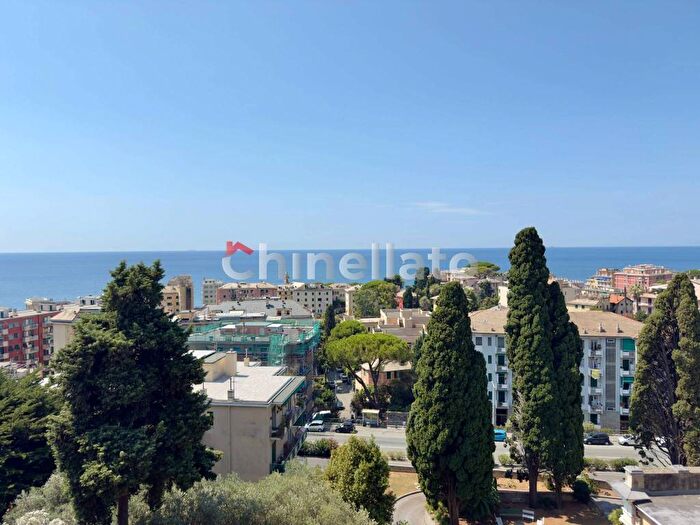 Appartamento quadrilocale in affitto in Corso Europa, Quinto, Genova