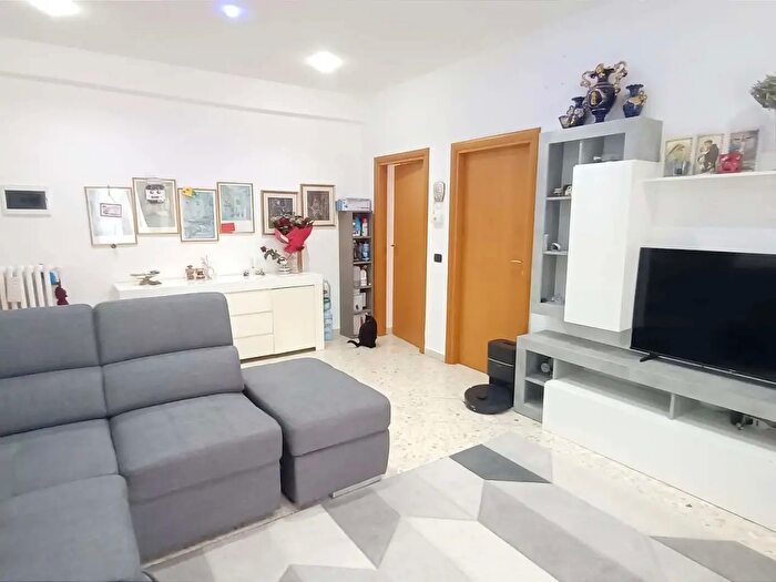 Appartamento trilocale in vendita in Capurso