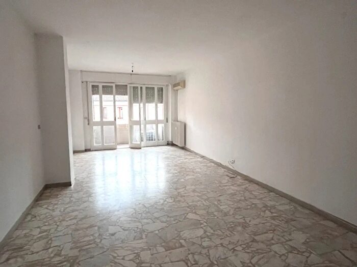 Appartamento con 5 locali in vendita in Piazza Umberto Merlin, Rovigo