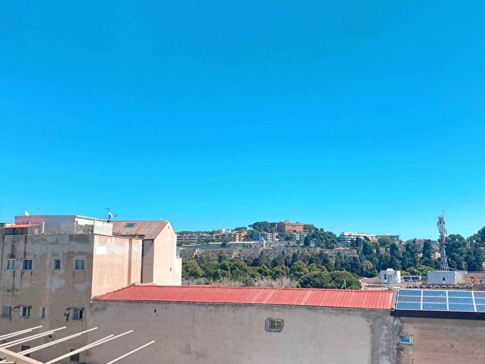 Appartamento trilocale in affitto in Via Barone Rossi, Sonnino, Cagliari