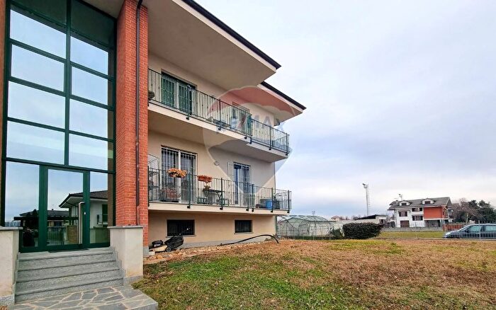 Appartamento quadrilocale in vendita in Via Camillo Benso Conte di Cavour, Moretta