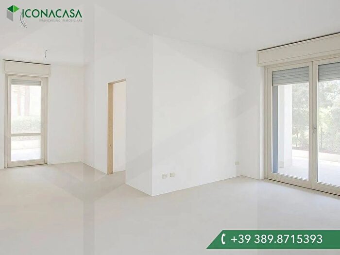 Appartamento trilocale in vendita in Via Privata Trilussa, Milano