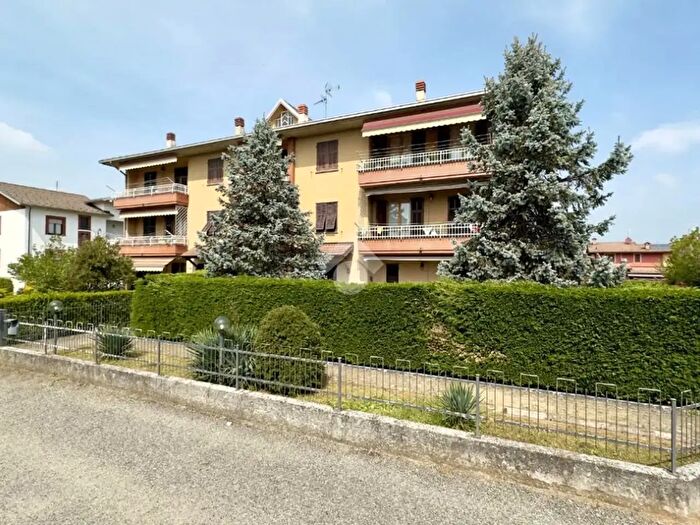 Appartamento quadrilocale in vendita in Via Giuseppe Verdi, Pasturana