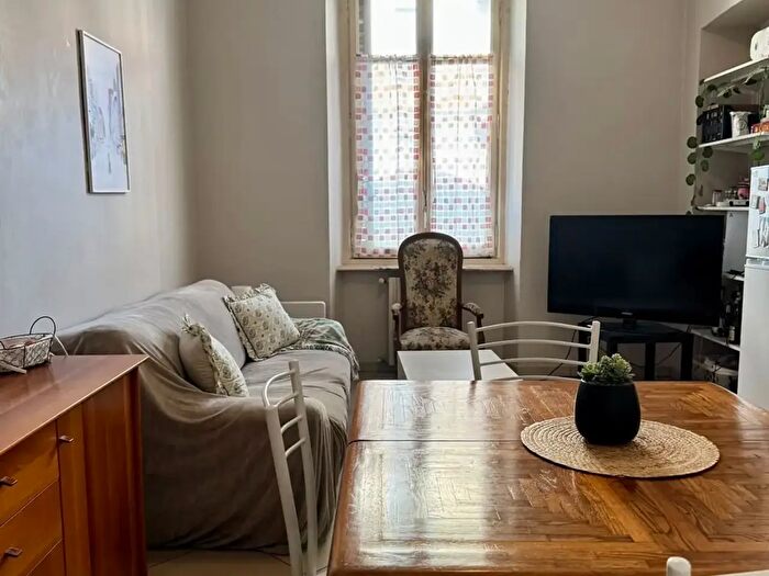 Appartamento trilocale in affitto in Via Piedicavallo, Torino