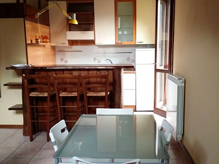 Appartamento monolocale in affitto in Via Leopoldo Gasparotto, Bosto, Varese
