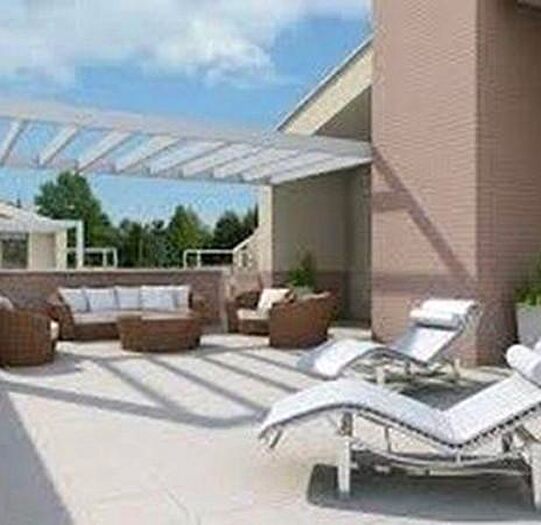 Appartamento con 6 locali in vendita in Reggio Emilia