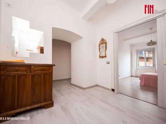 Appartamento trilocale in affitto in Piazza Remondini, Genova