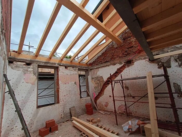 Case in Vendita e in Affitto - 3