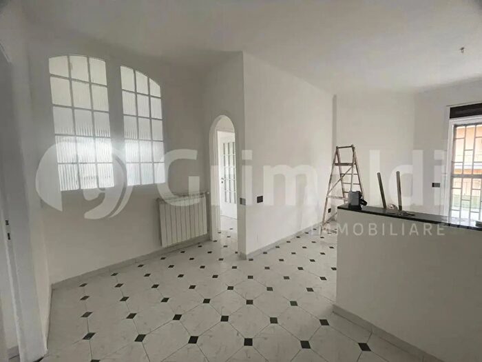 Appartamento trilocale in affitto in Corso Italia, Quarto