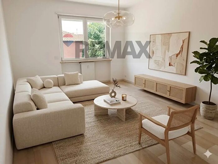 Appartamento trilocale in vendita in Viale Vittorio Veneto, Gallarate