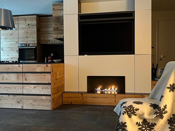 Appartamento quadrilocale in affitto in Via Roma, Centro, Courmayeur