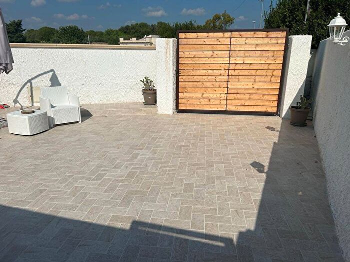 Appartamento bilocale in affitto in via della testuggine, Ognina, Siracusa