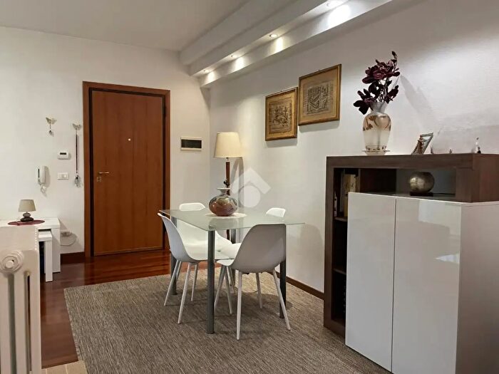 Appartamento bilocale in vendita in Via Pontegradella, Ferrara