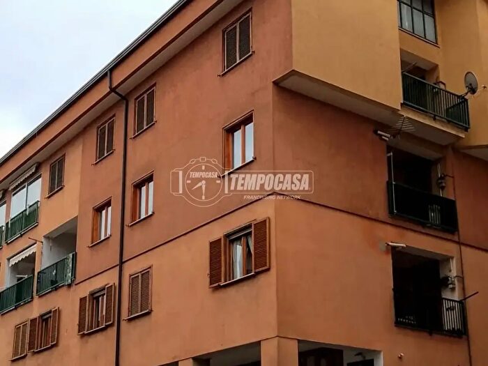 Appartamento trilocale in affitto in Via Roma, Atripalda