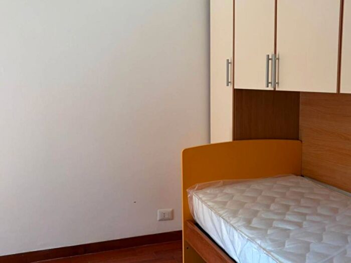 Appartamento trilocale in affitto in Via Cipriano Facchinetti, Casal Bruciato, Roma