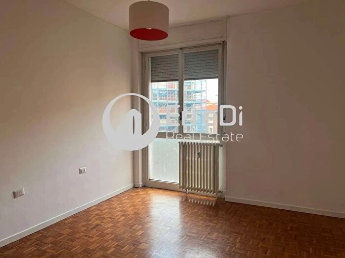 Appartamento bilocale in vendita in Via Ettore Reina Monza, Monza