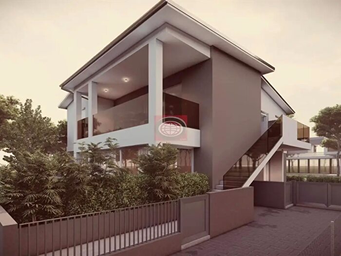 Appartamento trilocale in vendita in Cervia