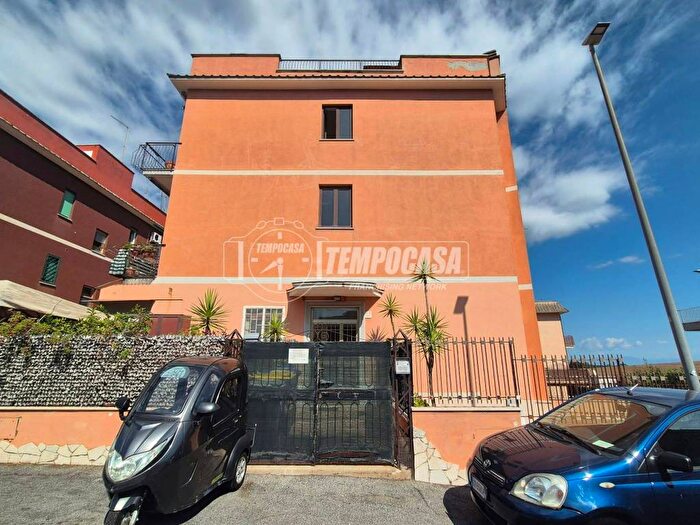 Appartamento trilocale in affitto in Via Giovanni Gaetano Bottari, Ottavia, Roma