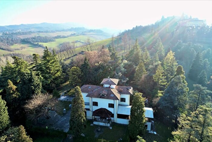 Casa in vendita in Albinea