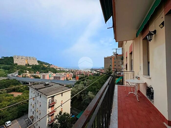 Appartamento bilocale in vendita in Via Villini Ambrogio Negrone, Genova